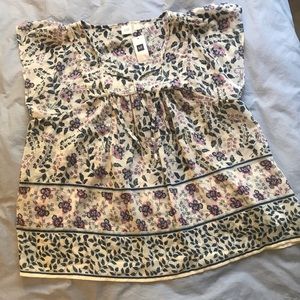 GAP Floral Print Top